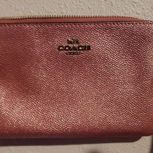 NEW, COACH, Pretty Pink Metal Seq Zipper Wrislet